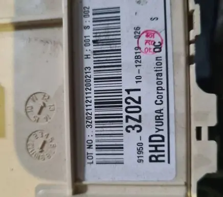 Hyundai i40 Fuse module 919503Z021 1012B19026 3Z0211211200213