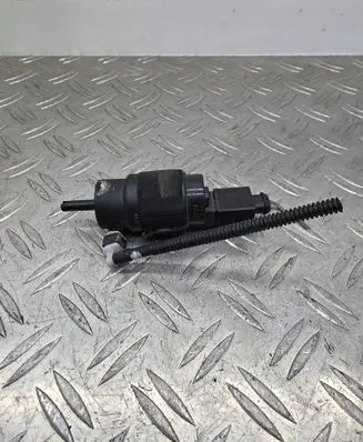 Audi A4 S4 B8 8K Windscreen/windshield washer pump 8K5955647