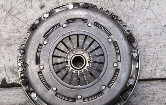 Mini One - Cooper F56 F55 Clutch set kit 3082002367