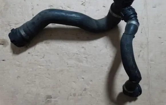 BMW X5 E70 Engine coolant pipe/hose 7808076