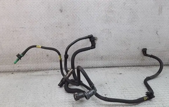 Ford Focus C-MAX Fuel line/pipe/hose 