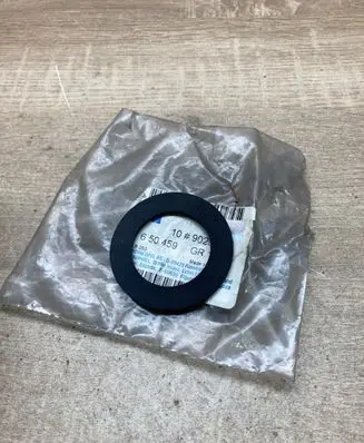 Opel Meriva A Oil filter cover 90231261