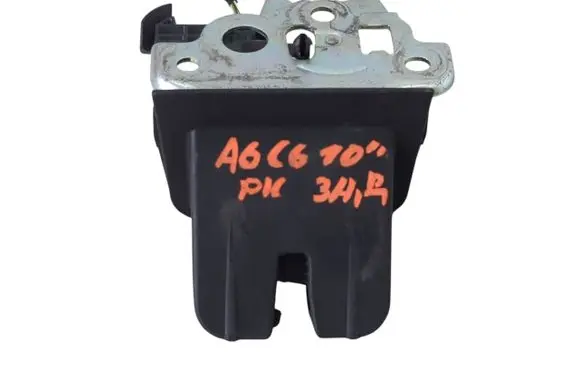 Audi A6 S6 C6 4F Tailgate lock latch 8K9827505A