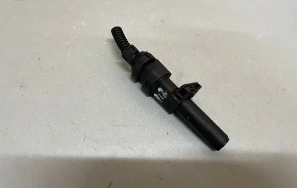 Sensor