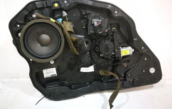 Volvo S80 Rear door window regulator motor 913961103 913950