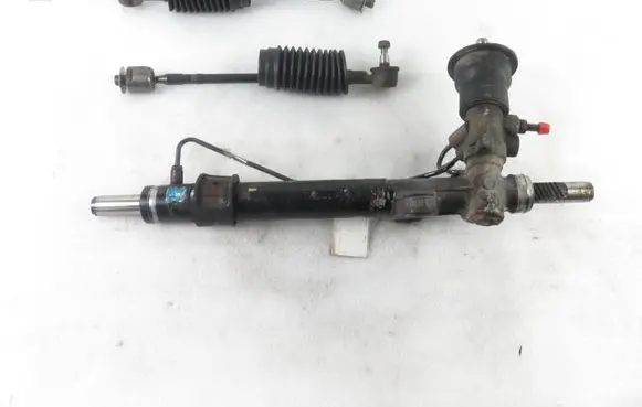 Mitsubishi Outlander Steering rack 