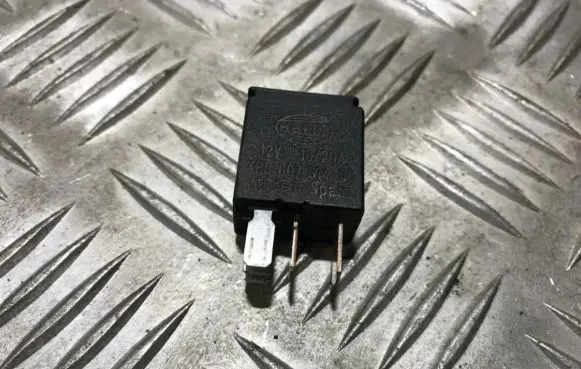 Volvo V70 Other relay 9441161 4rd00781400