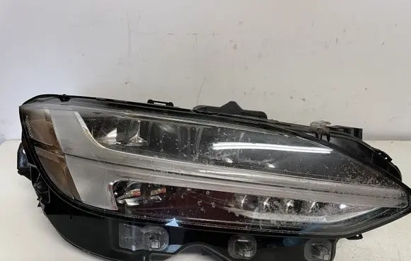 Volvo V90 Cross Country Headlight/headlamp