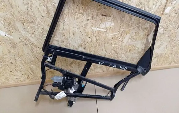 Audi A6 S6 C5 4B Rear door window regulator with motor