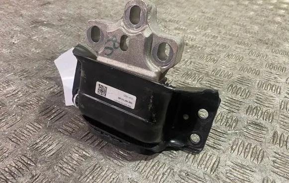 Volkswagen Tiguan Allspace Engine mount bracket 5QA199555AN