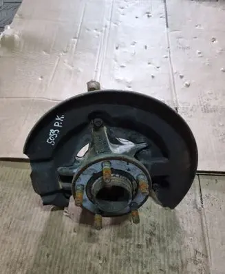 Ford Focus Front wheel hub NOCODE