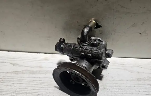 Audi A3 S3 8L Power steering pump 1J0422454A