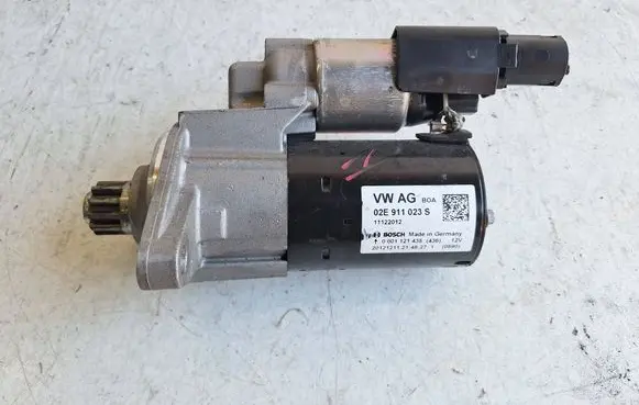 Volkswagen Golf VII Starter motor 02E911023S 11122012 0001121435