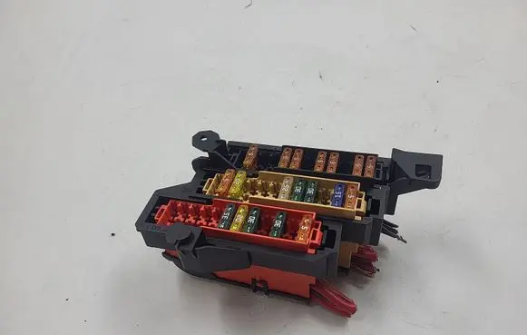 Audi A4 S4 B8 8K Fuse module 8K0941824
