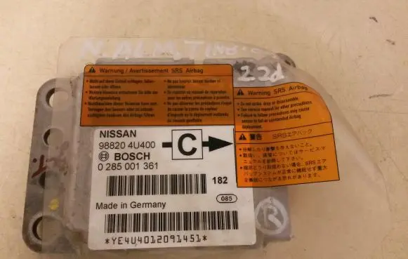 Nissan Almera Tino Airbag control unit/module 988204U400 0285001361