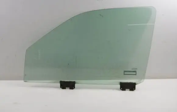 Ford Scorpio Front door window glass four-door