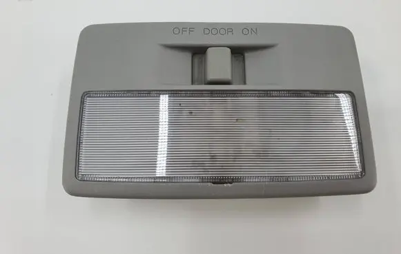 Mazda 3 I Rear seat light 