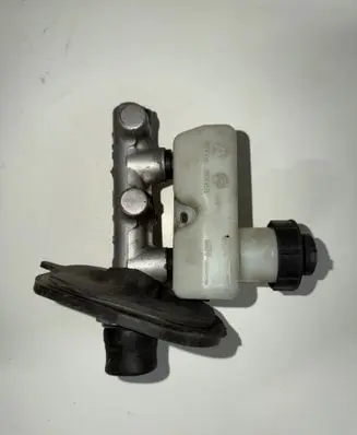 Aixam Coupe Master brake cylinder 6AP902A