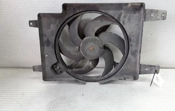 Electric radiator cooling fan