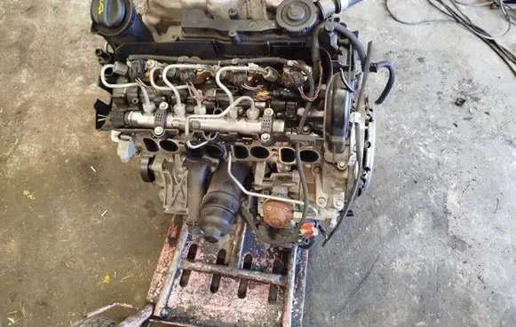 Mini One - Cooper Coupe R56 Engine N47C16A 70158245 N47ZH51