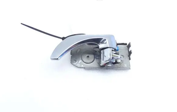 KIA Sorento Front door interior handle