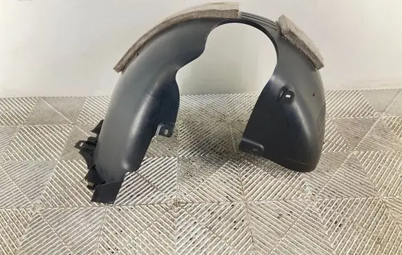 Volkswagen Golf VII Front wheel arch liner splash guards 5G0805977 5G0805969C