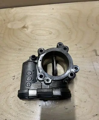 Mercedes-Benz ML W164 Electric throttle body valve A6420900270