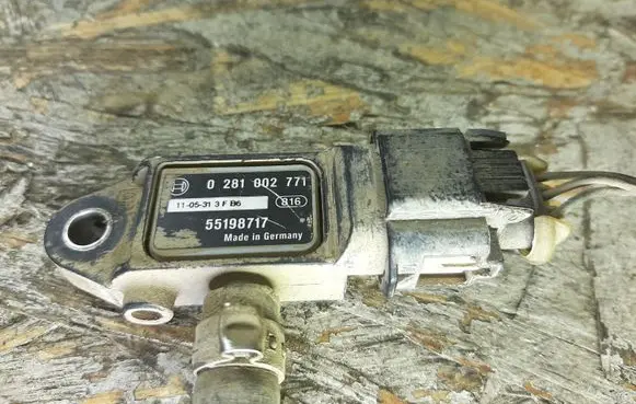 Opel Astra H Exhaust gas pressure sensor 701420029