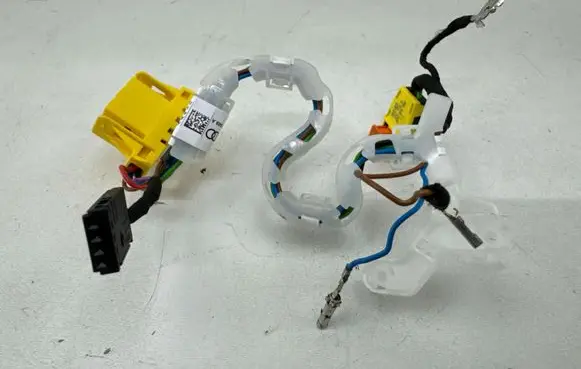 Audi A3 8Y Airbag squib ring wiring 82A971599A