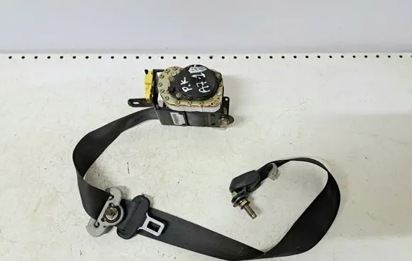 Honda Accord Front seatbelt