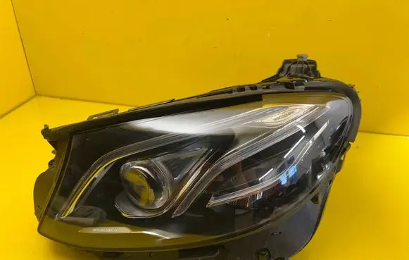Mercedes-Benz E W213 Headlight/headlamp A2139069504