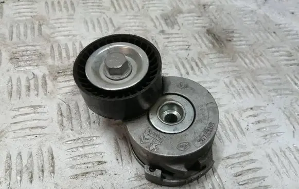 Citroen DS4 Generator/alternator belt tensioner 9671609180