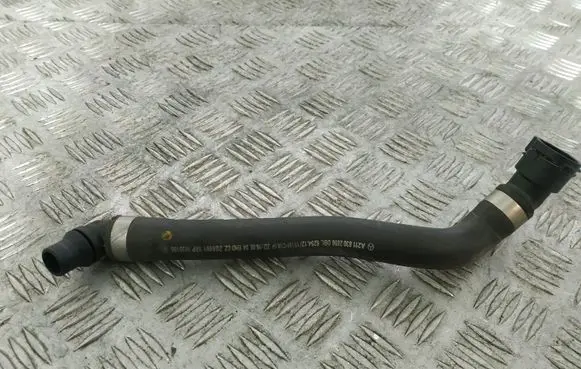 Mercedes-Benz E W211 Engine coolant pipe/hose A2118302896
