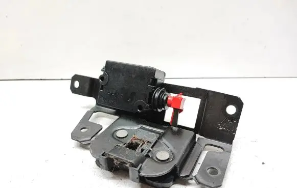 BMW X3 E83 Tailgate/trunk/boot lock/catch/latch 7057364 51247057364