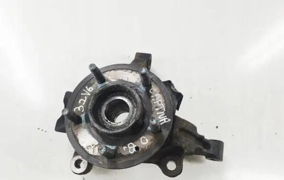 Chevrolet Captiva Front wheel hub spindle knuckle