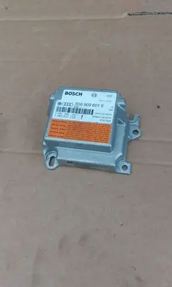 Volkswagen Phaeton Airbag control unit/module 3D0909601E 0037C0G1K4N0