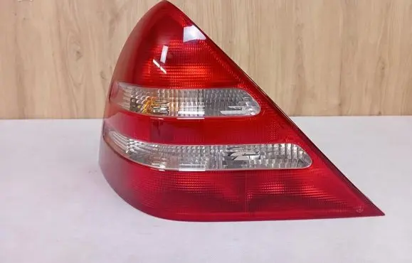 Rear/tail lights