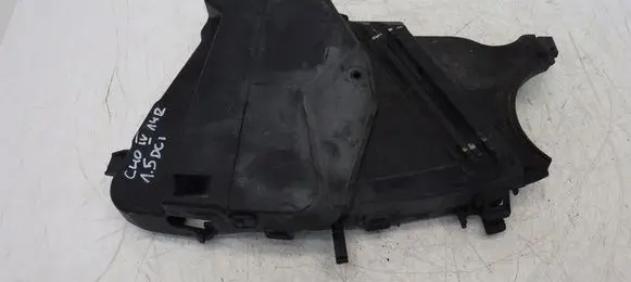 Renault Clio IV Timing belt guard (cover) 135611020R