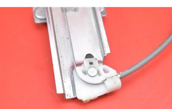 Hyundai i10 Front door window regulator with motor 824020X000