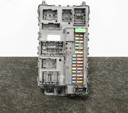 Ford Mondeo MK IV Fuse box set FU5T15604BAJ