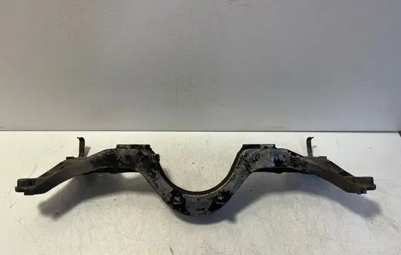 BMW X3 E83 Rear differential/diff mount bracket 3450440