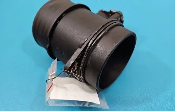 Opel Movano B Mass air flow meter 93450753 IMPRK1605734