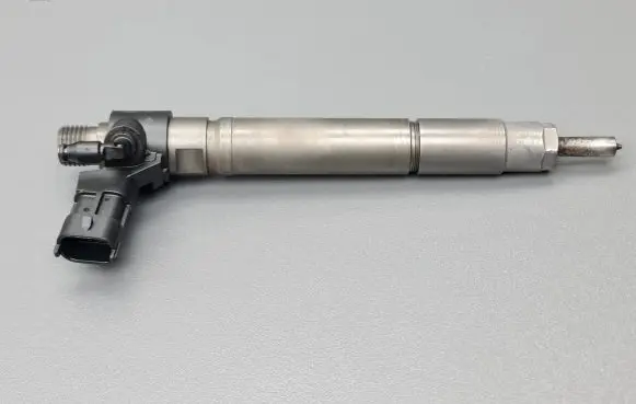 Jaguar XF X250 Fuel injector 0445116043 9687454480