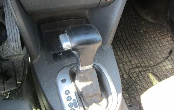 Volkswagen Cross Touran I Automatic gearbox 