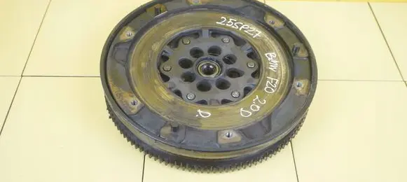 BMW 1 F20 F21 Dual mass flywheel N47D20C