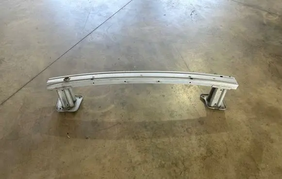 Renault Trafic III (X82) Front bumper cross member 93866989