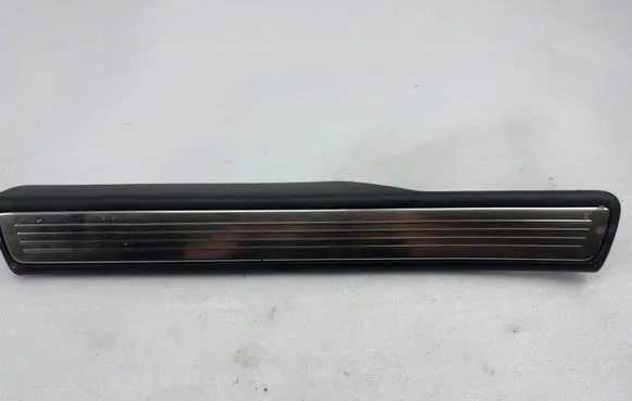 Mercedes-Benz S W222 Rear sill trim cover A2226808335