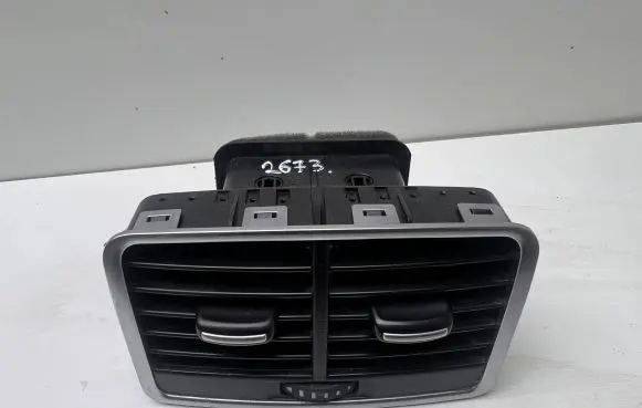 Audi A6 S6 C6 4F Rear air vent grill 4F0819203C
