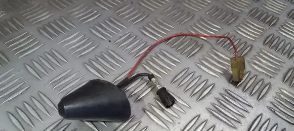 Mitsubishi Carisma Aerial GPS antenna mr910904