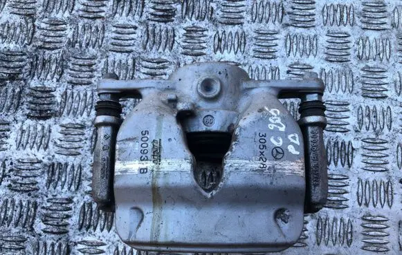 Mercedes-Benz C W205 Front brake caliper